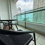Mansion One L 10Pax 3R2B L Seaview L Gleneagles L Georgetown