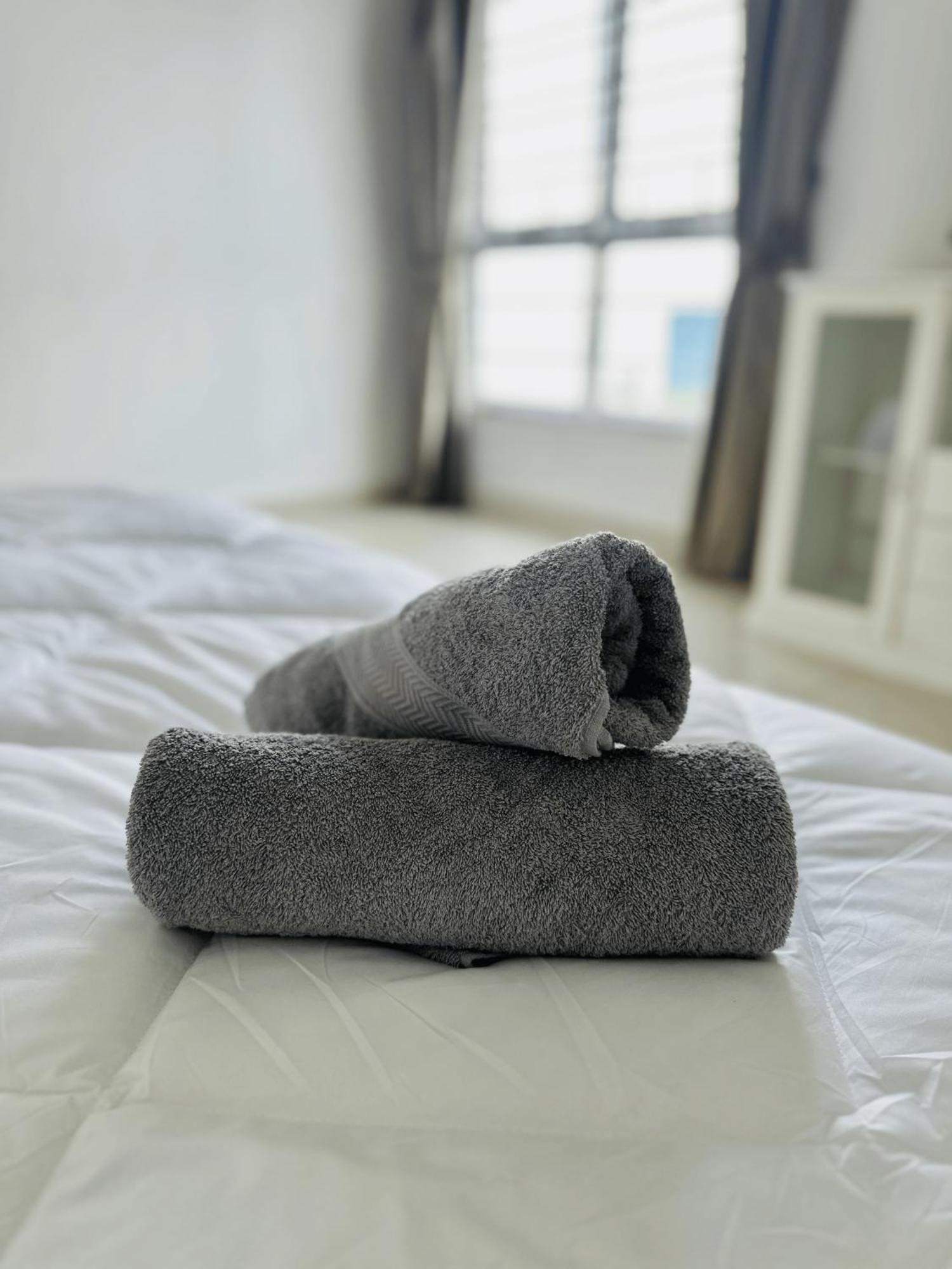 Mansion One L 10pax 3r2b L Seaview L Gleneagles L Pangsapuri