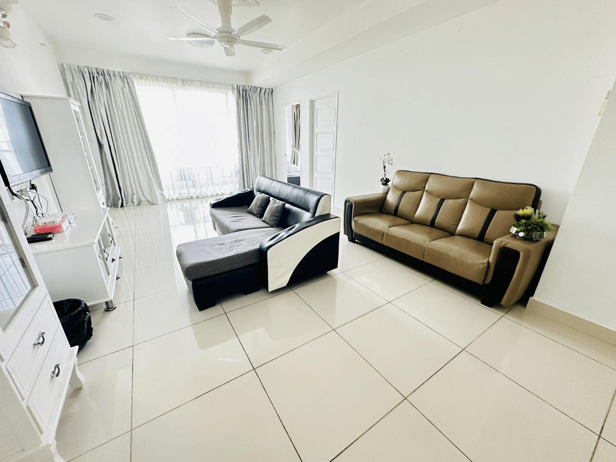 Mansion One L 10pax 3r2b L Seaview L Gleneagles L Georgetown